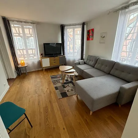 De Standing Hypercentre Apartment *